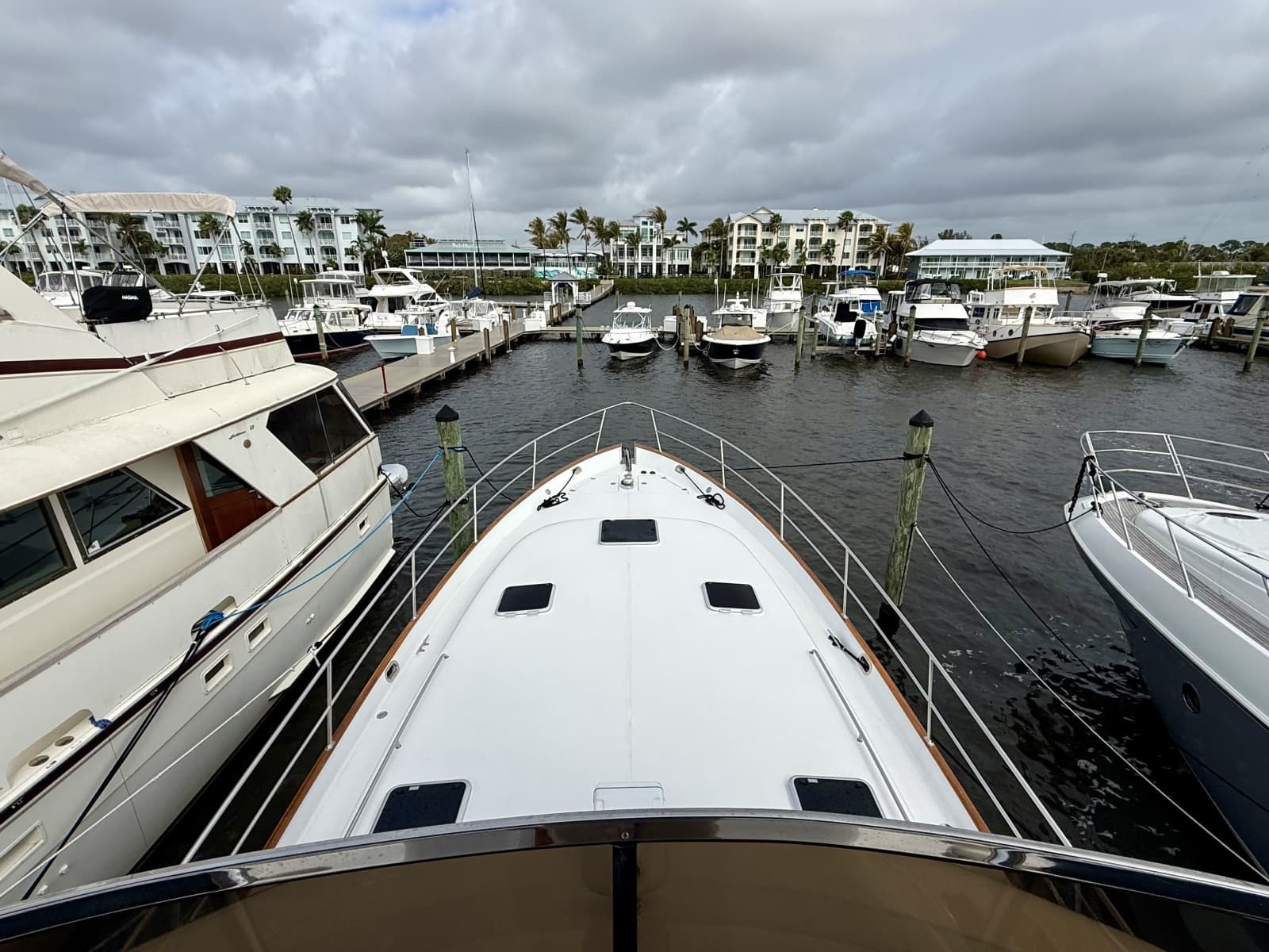 2002 Legacy Yachts 52 - Photo 26