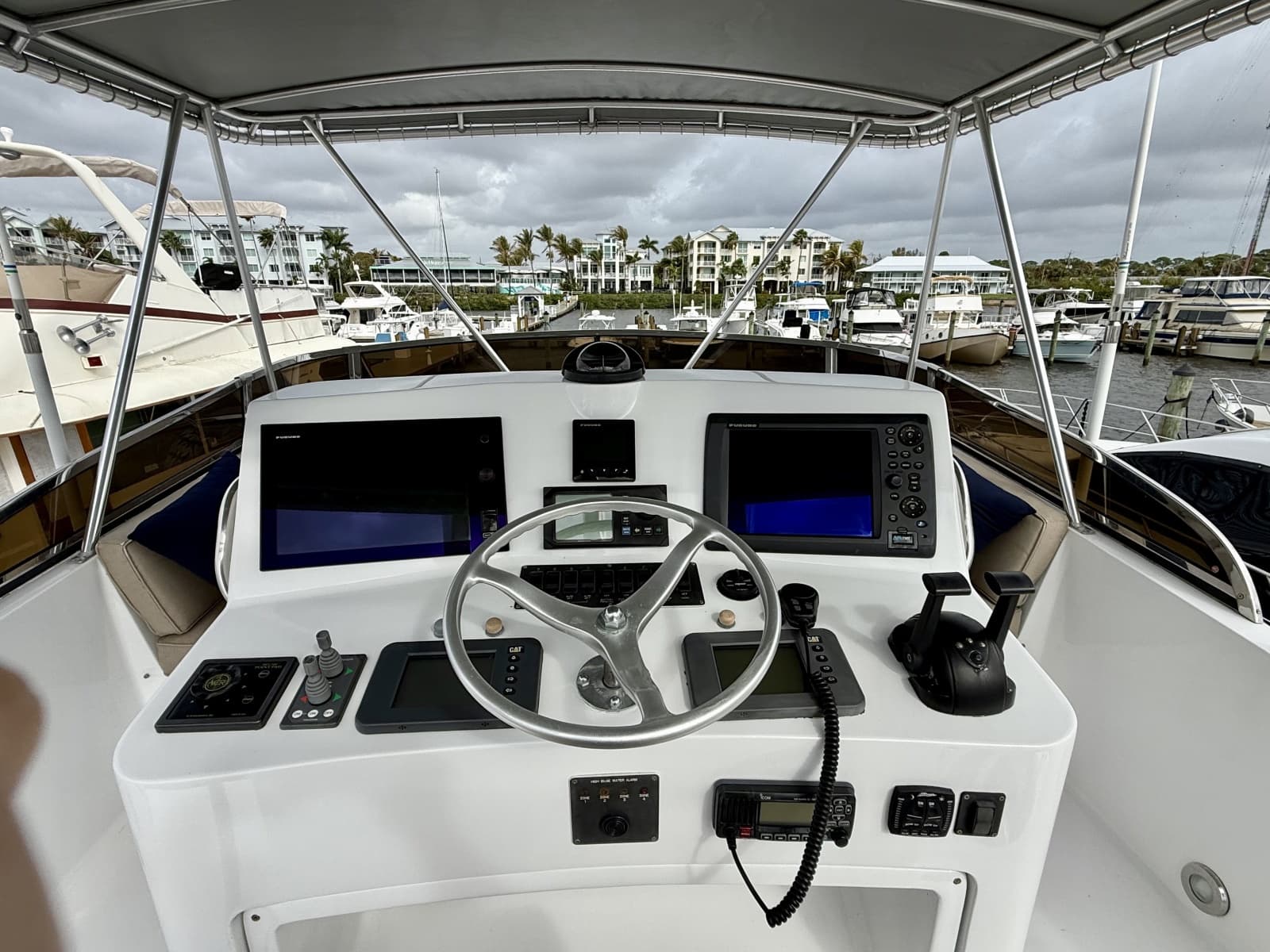 2002 Legacy Yachts 52 - Photo 21