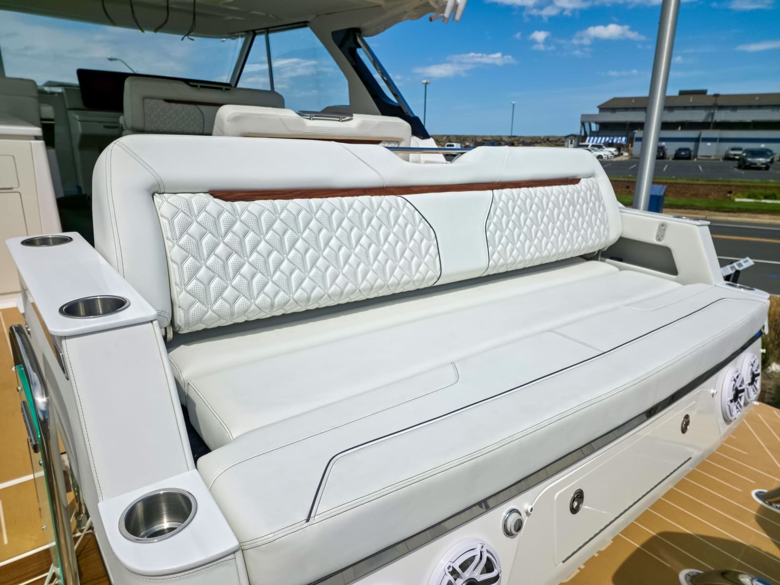 2026 Regal LX43 - Photo 11