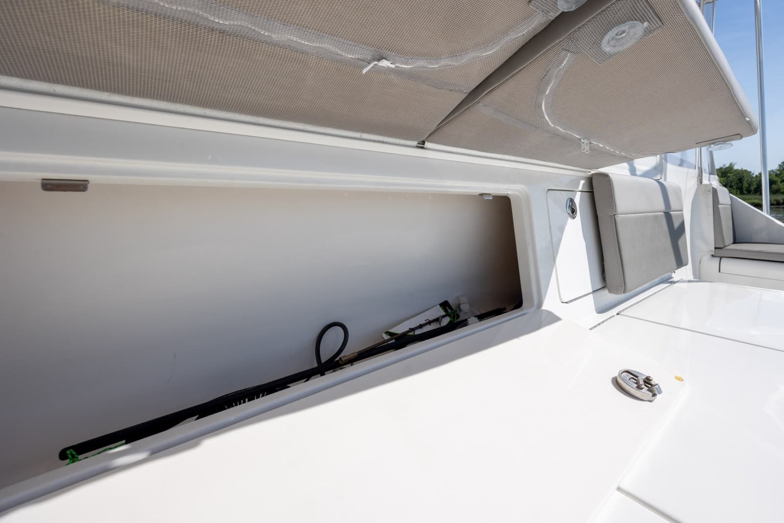 2005 Cabo 45 Express - Photo 123