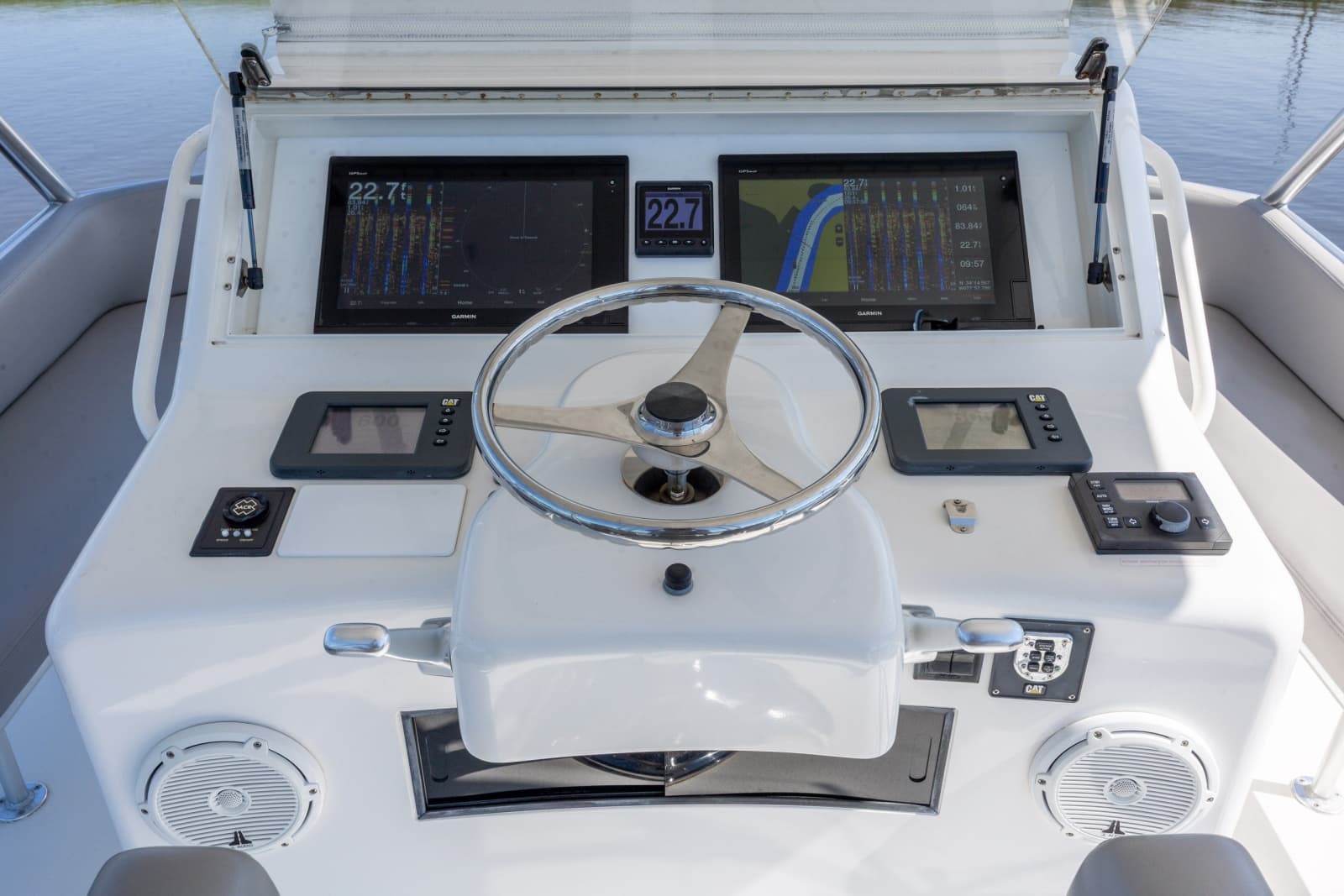 2005 Cabo 45 Express - Photo 141