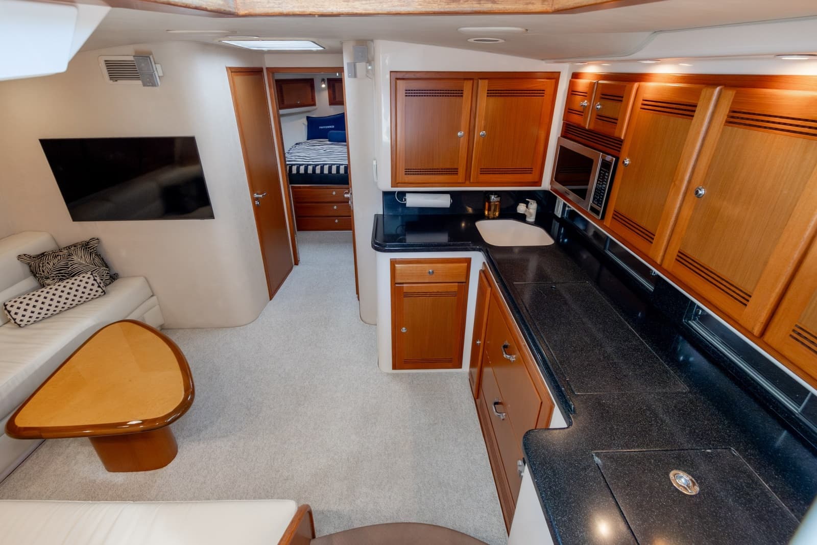 2005 Cabo 45 Express - Photo 73