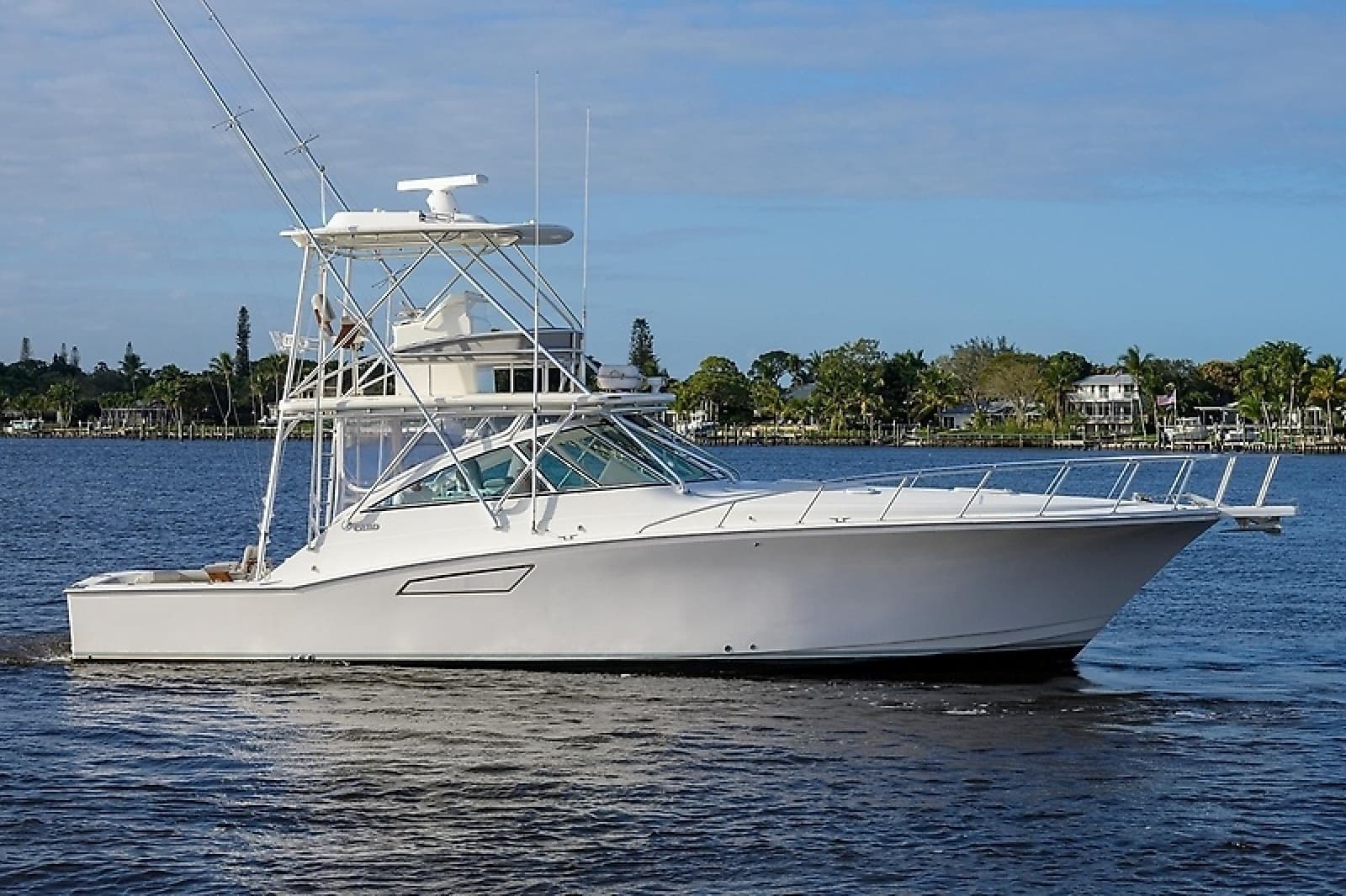 2005 Cabo 45 Express - Photo 36