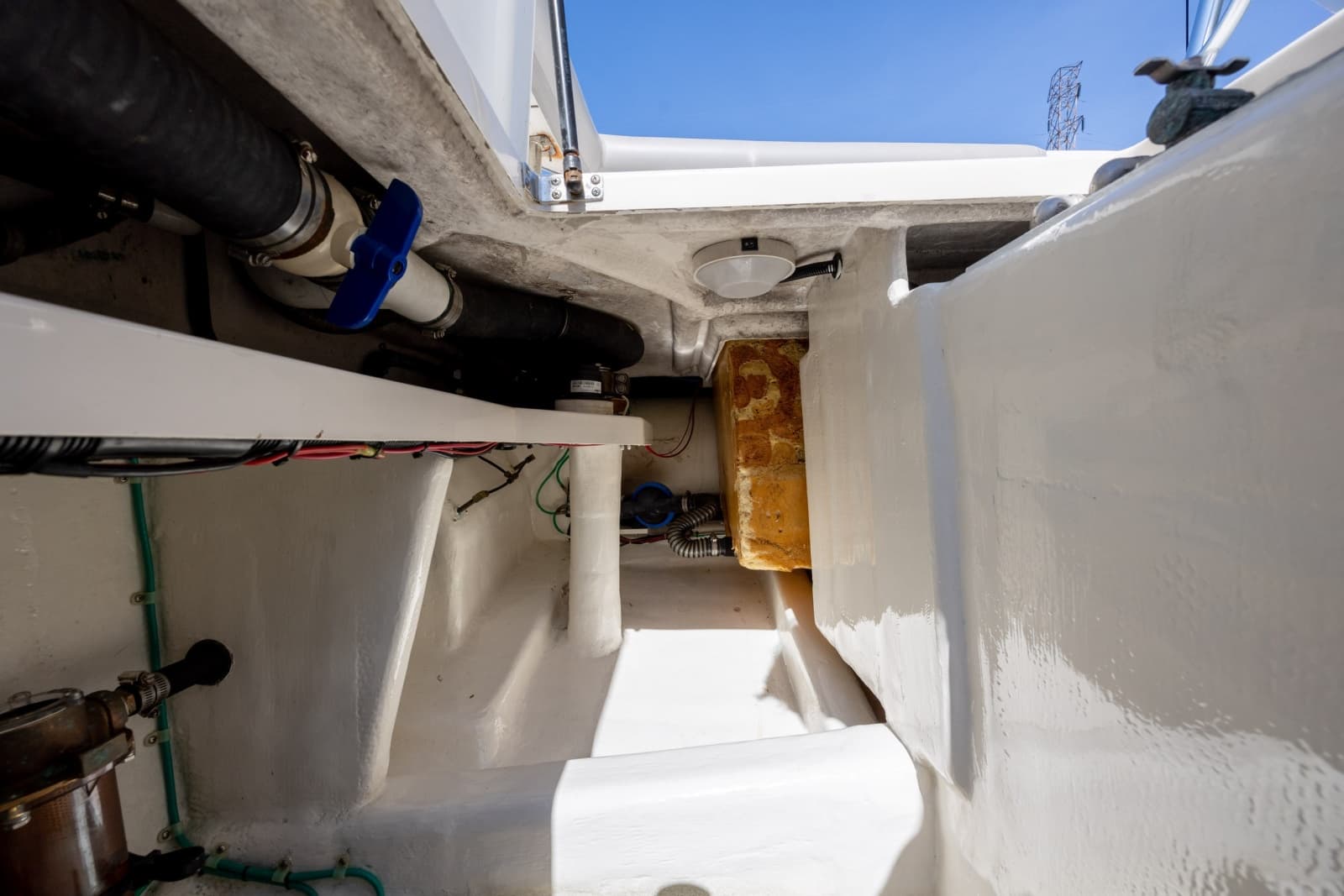 2005 Cabo 45 Express - Photo 137
