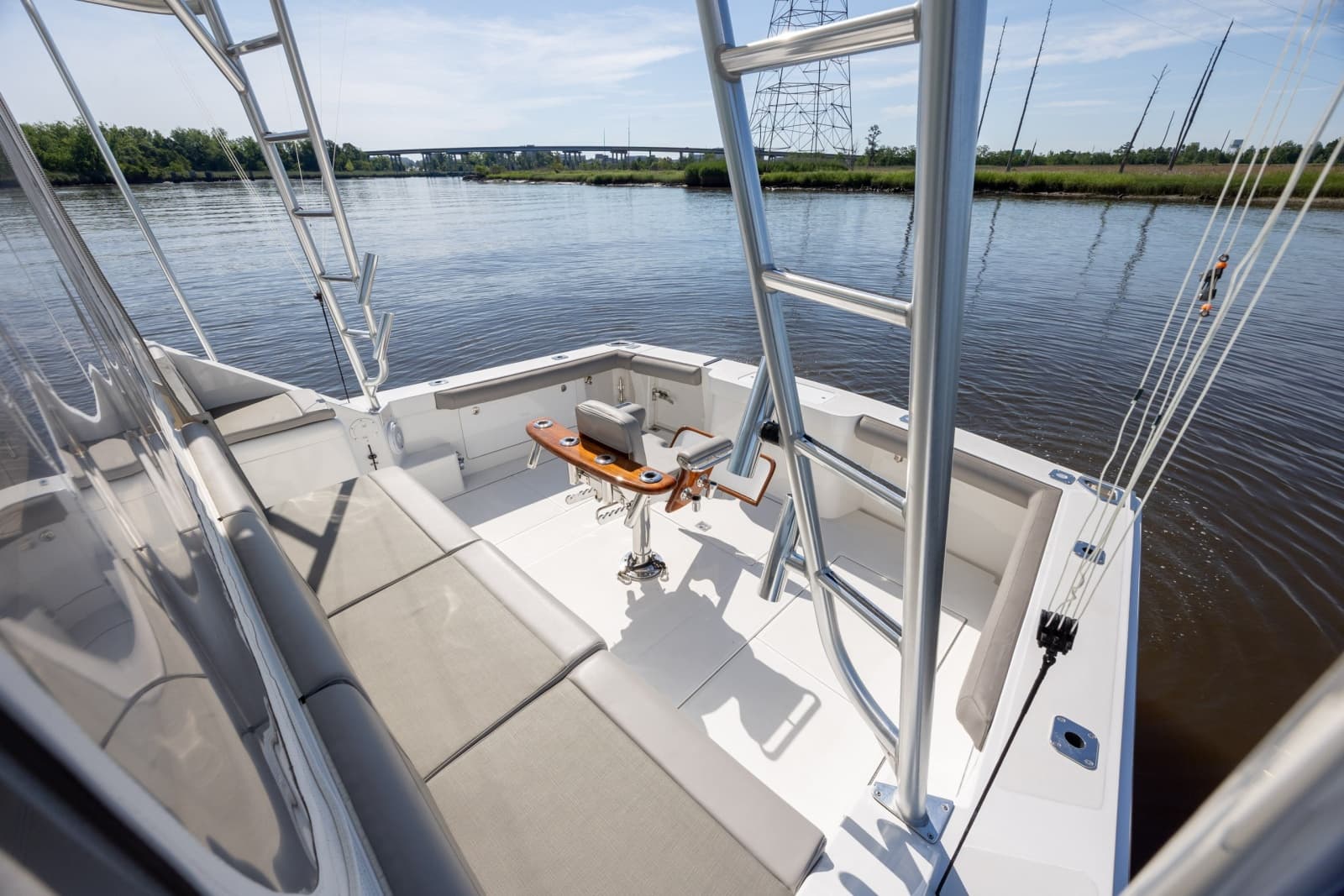 2005 Cabo 45 Express - Photo 117