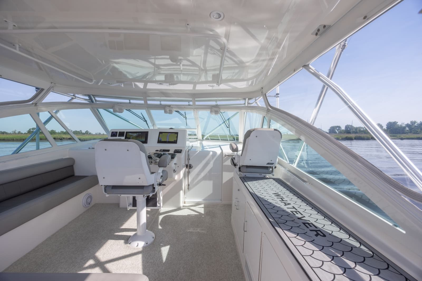 2005 Cabo 45 Express - Photo 101