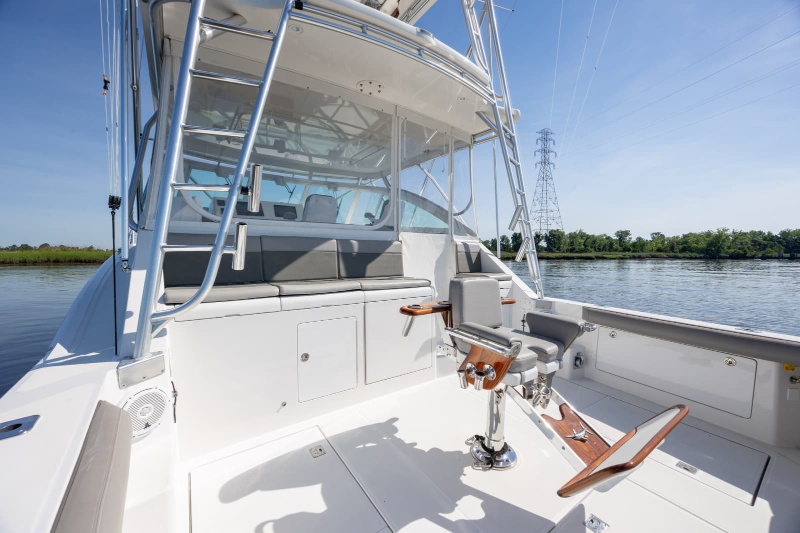 2005 Cabo 45 Express - Photo 118