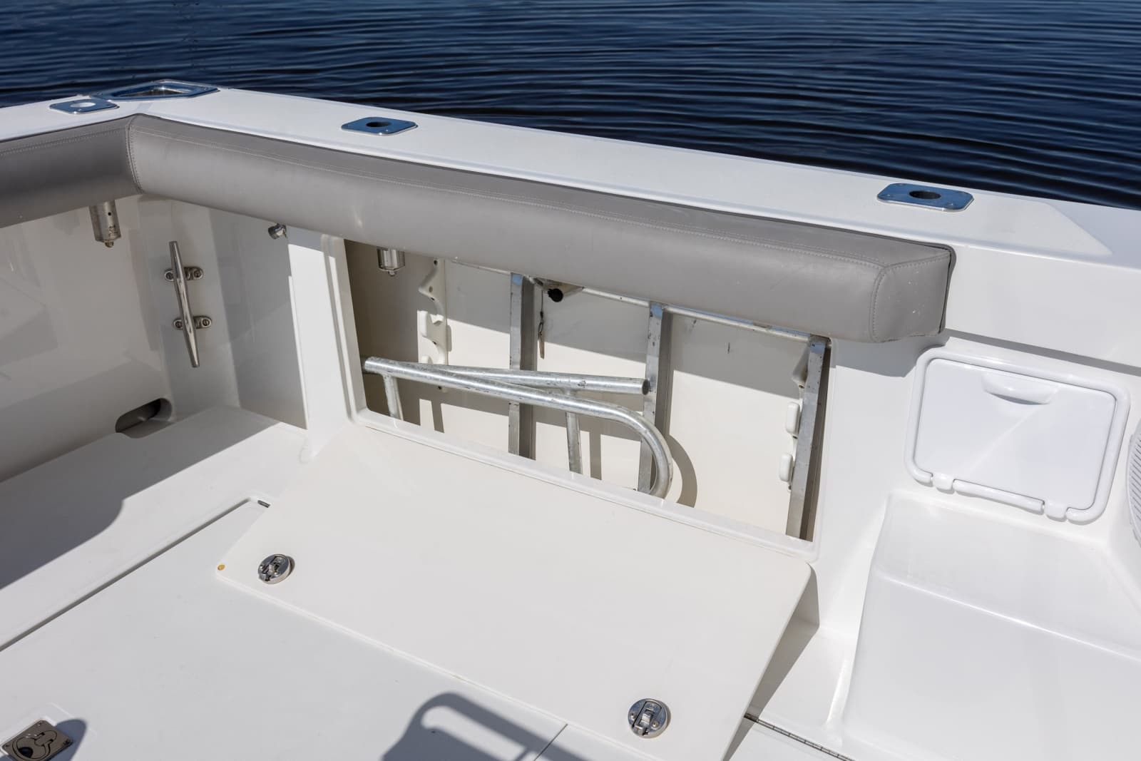 2005 Cabo 45 Express - Photo 129