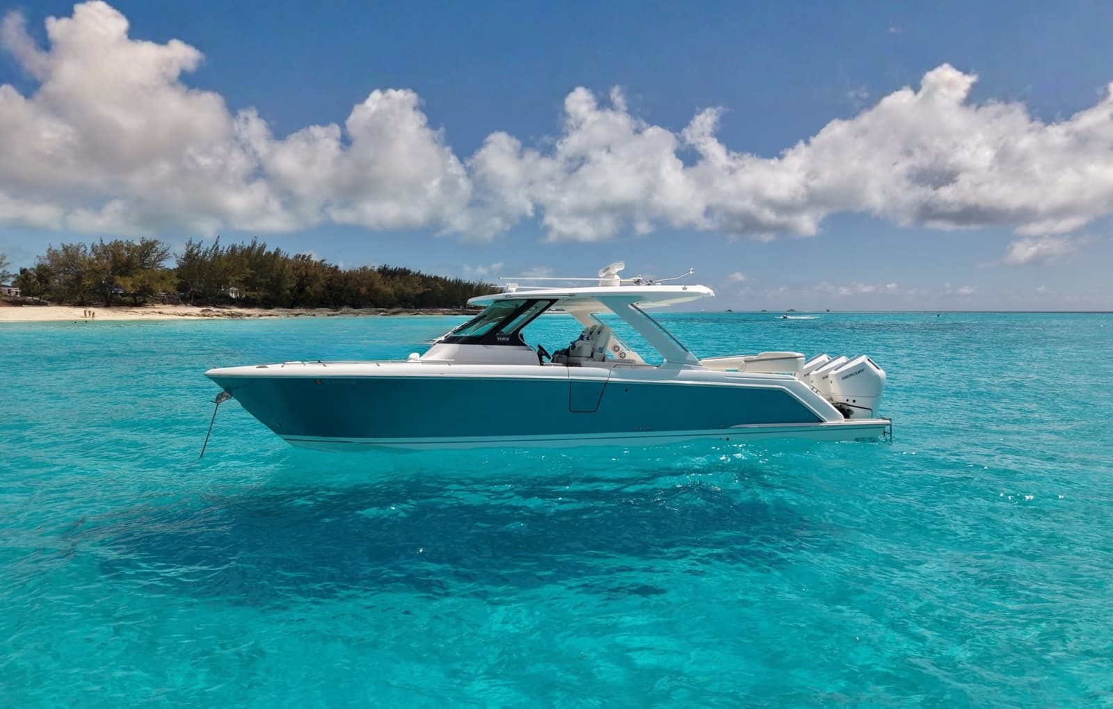 2025 Tiara Yachts 38LS - Photo 1