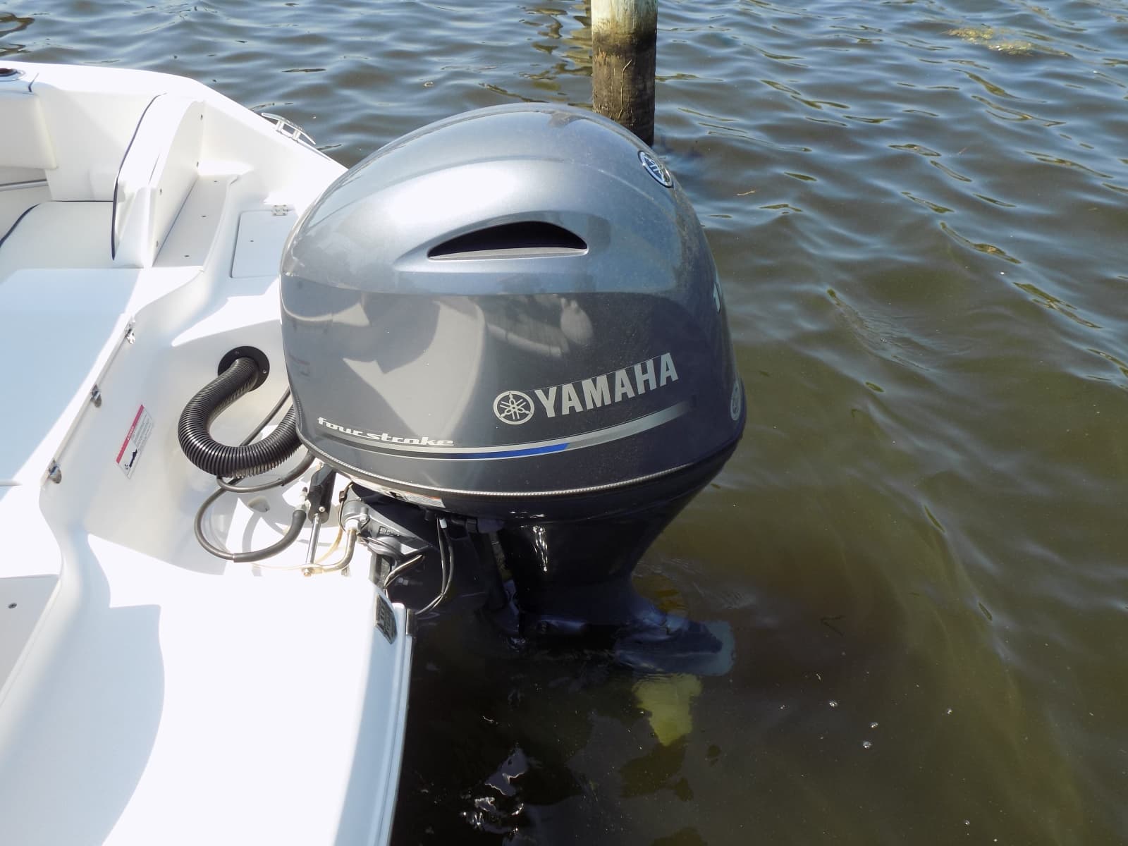 2017 Robalo R180 - Photo 9