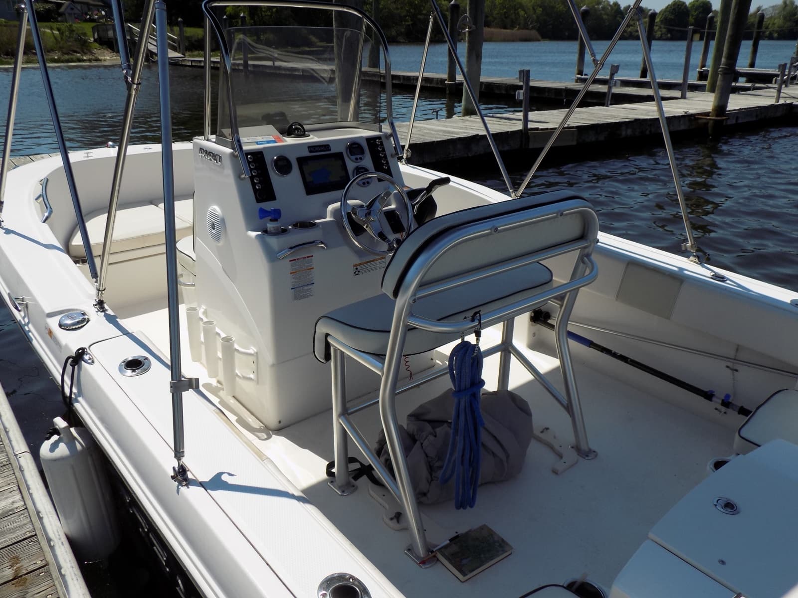 2017 Robalo R180 - Photo 3