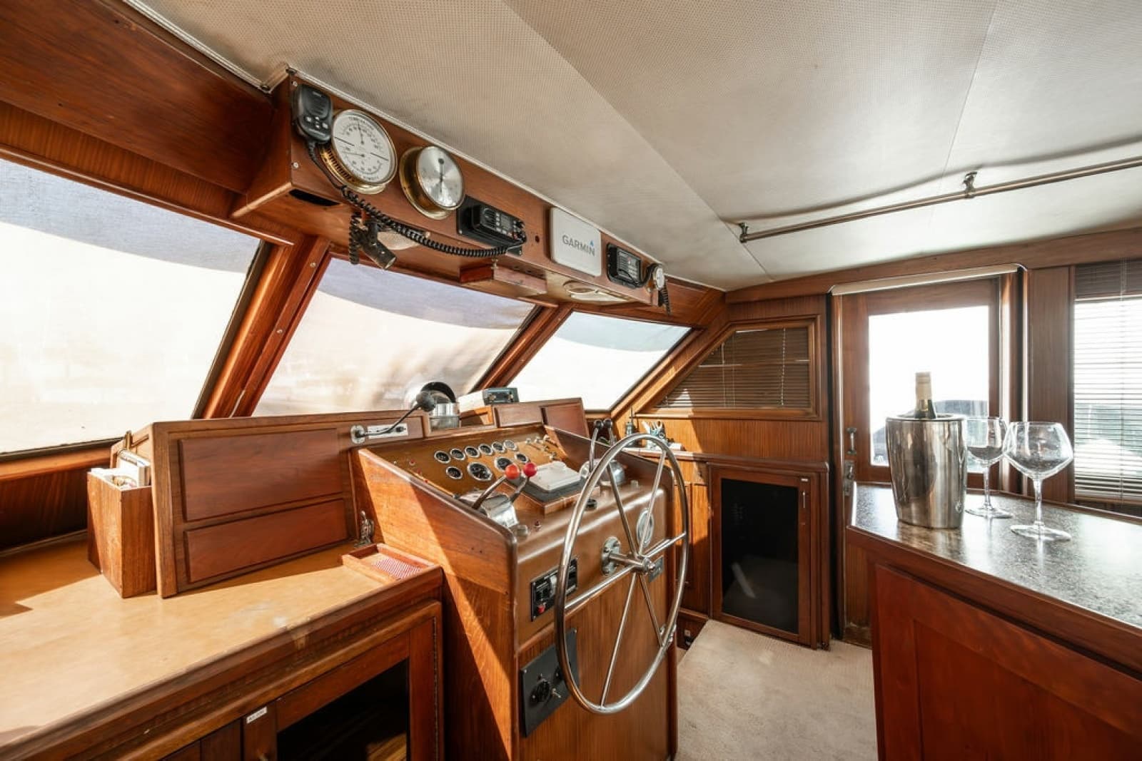 1979 Hatteras  - Photo 73