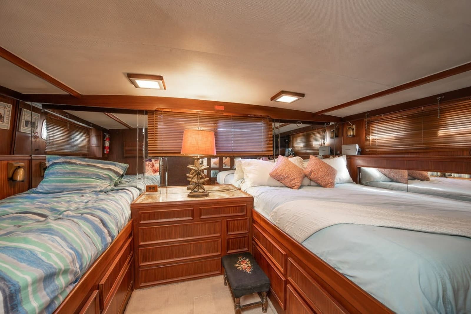 1979 Hatteras  - Photo 49