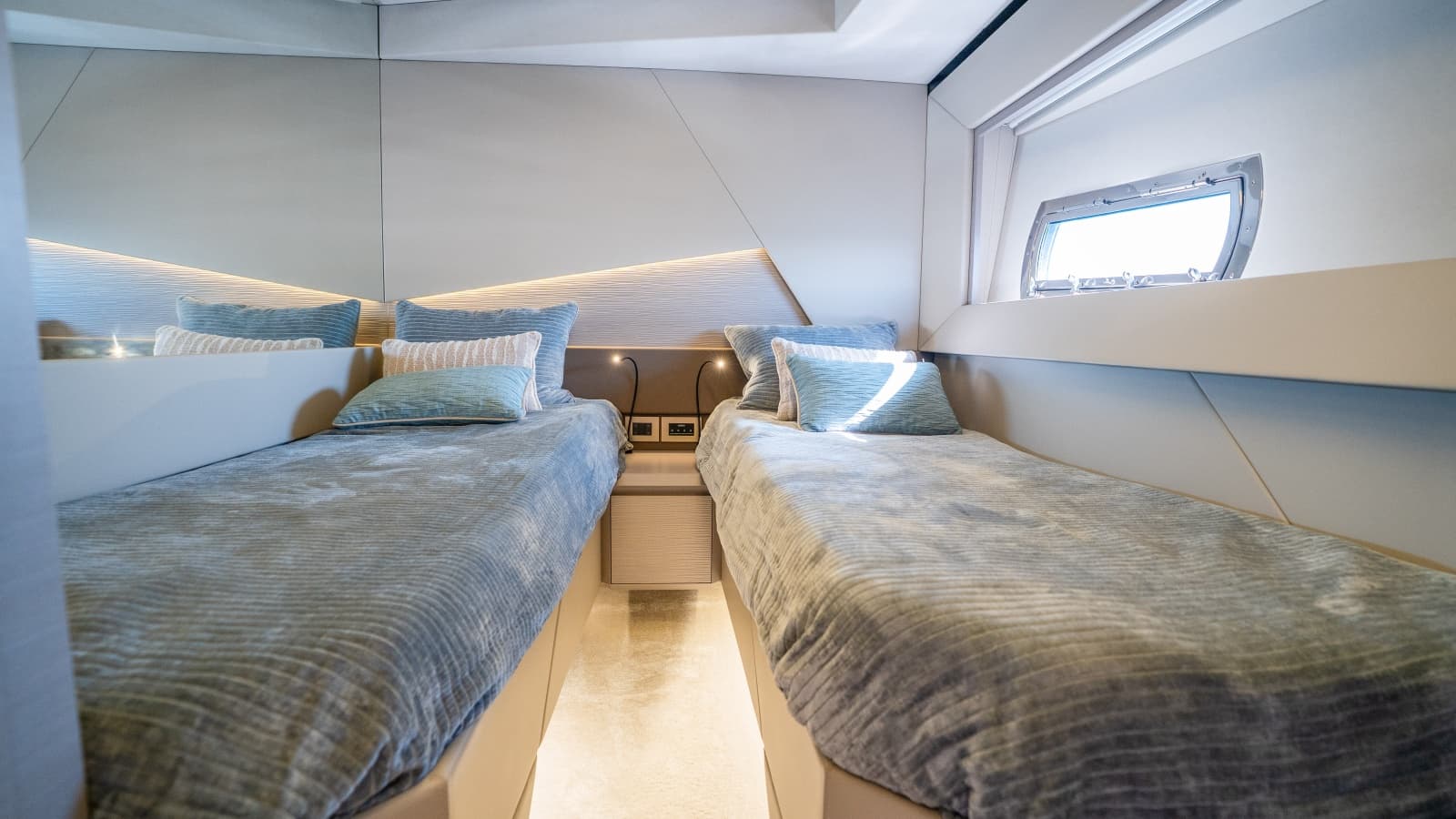 2024 Pershing 7X - Photo 79