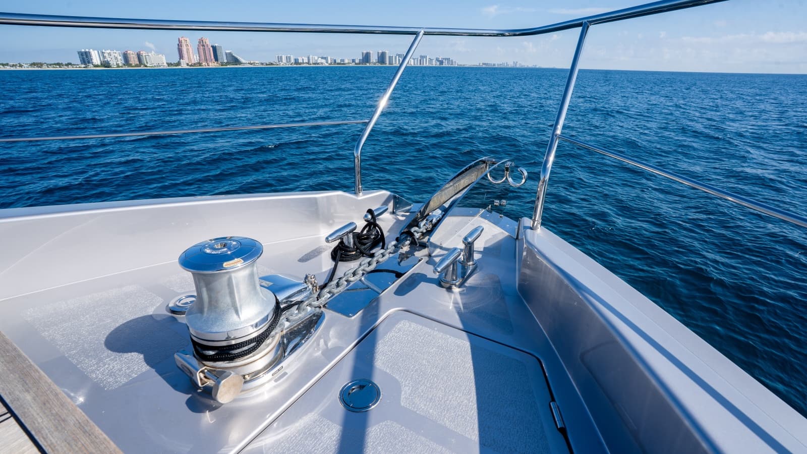 2024 Pershing 7X - Photo 36