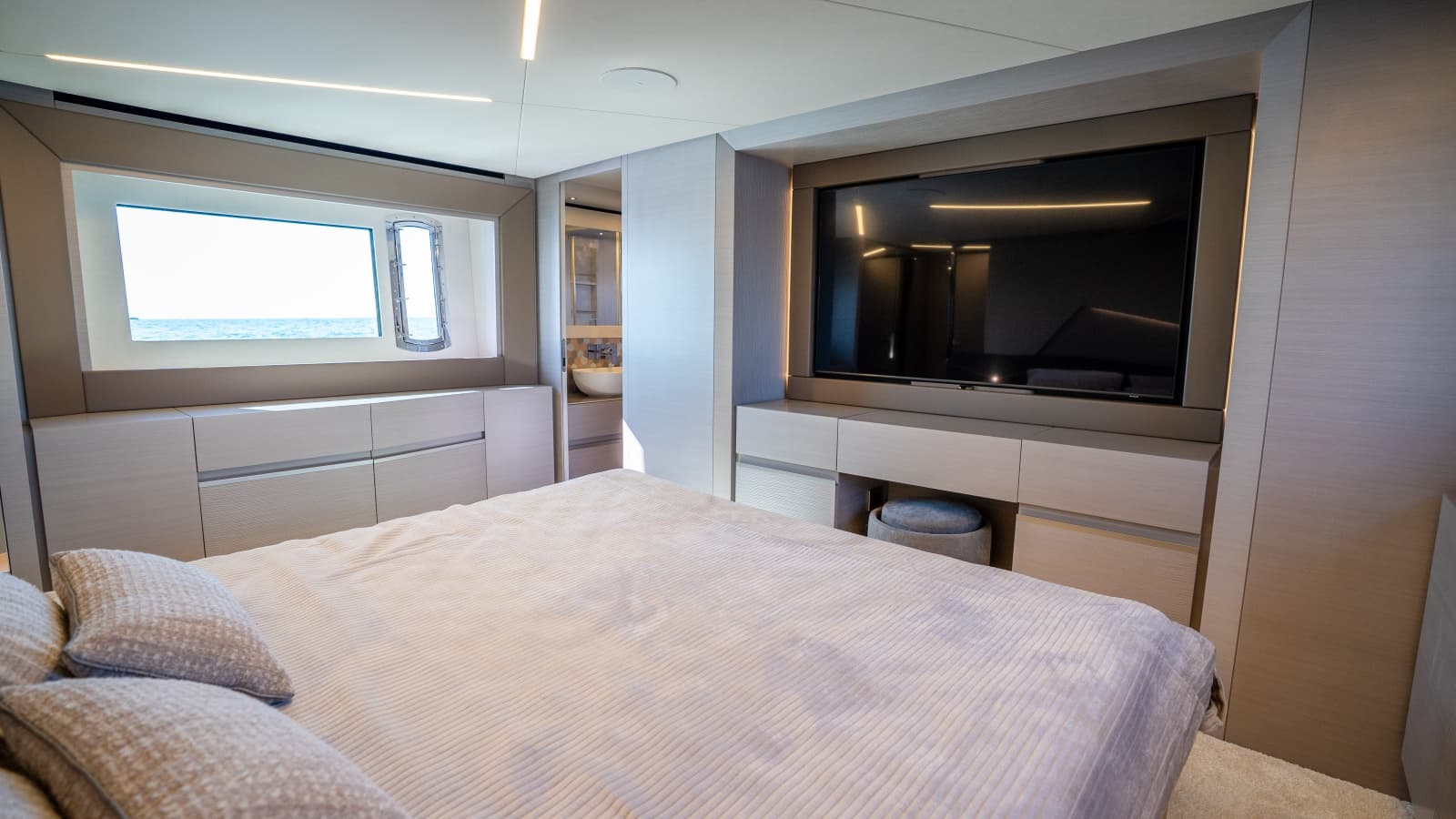 2024 Pershing 7X - Photo 62