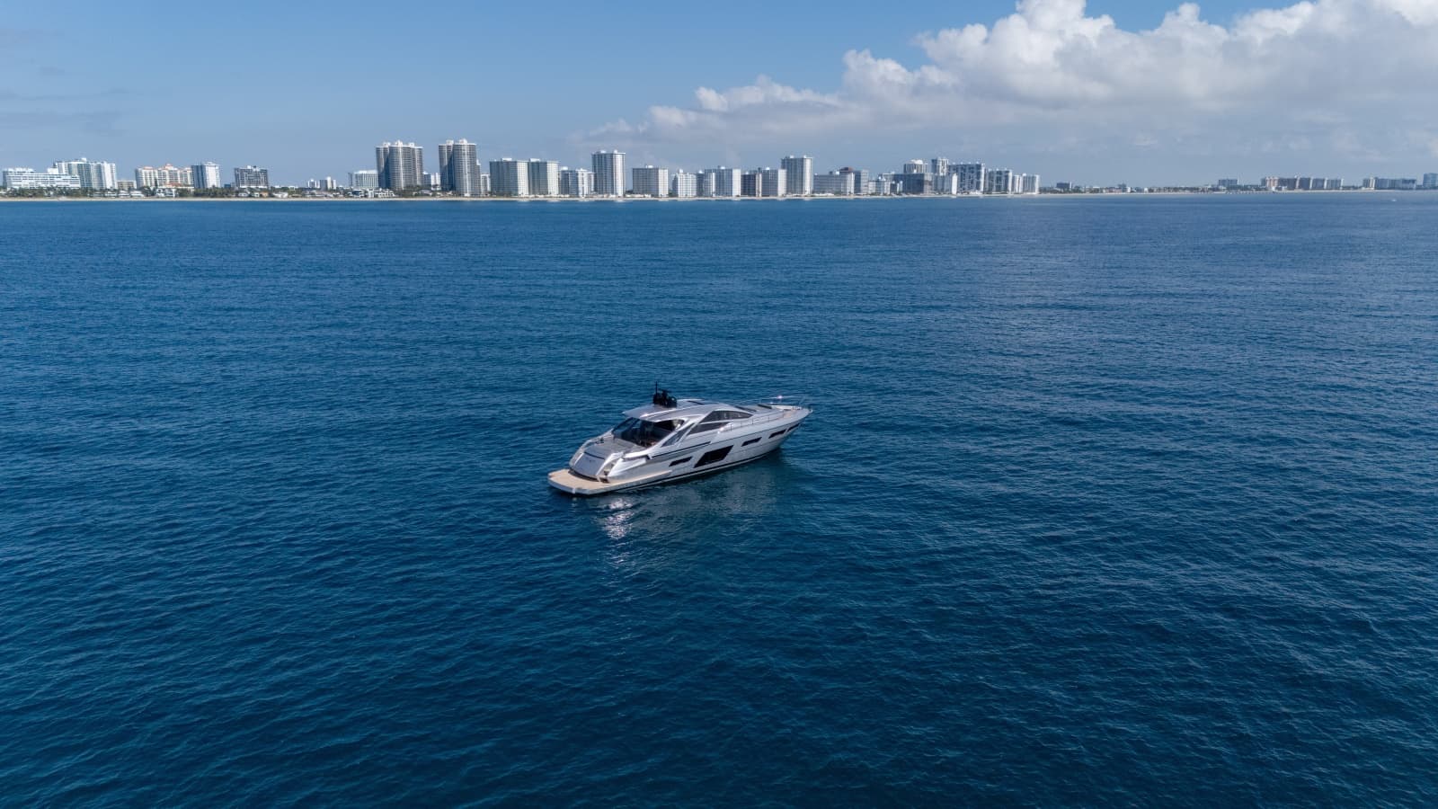 2024 Pershing 7X - Photo 13