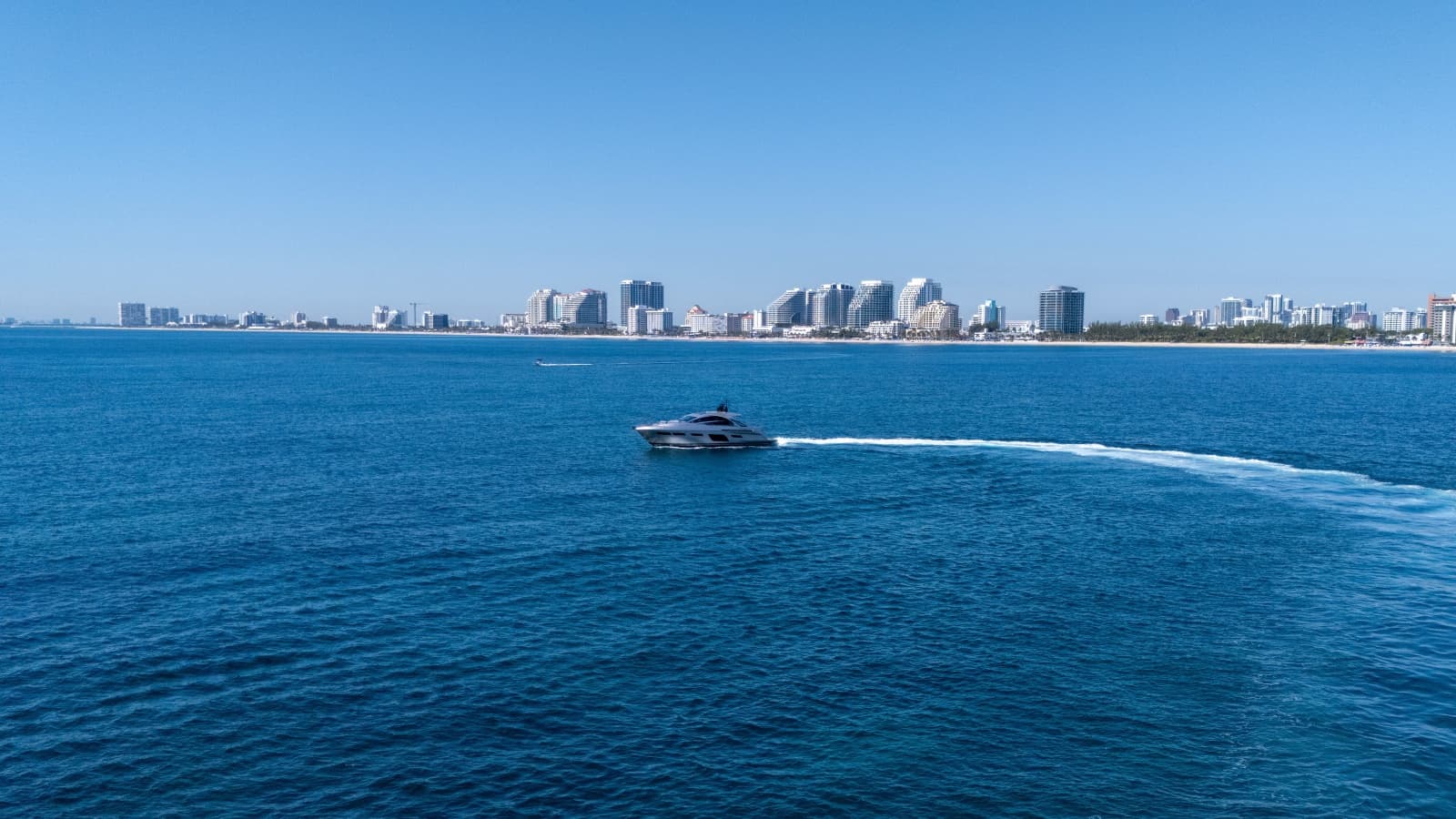 2024 Pershing 7X - Photo 12