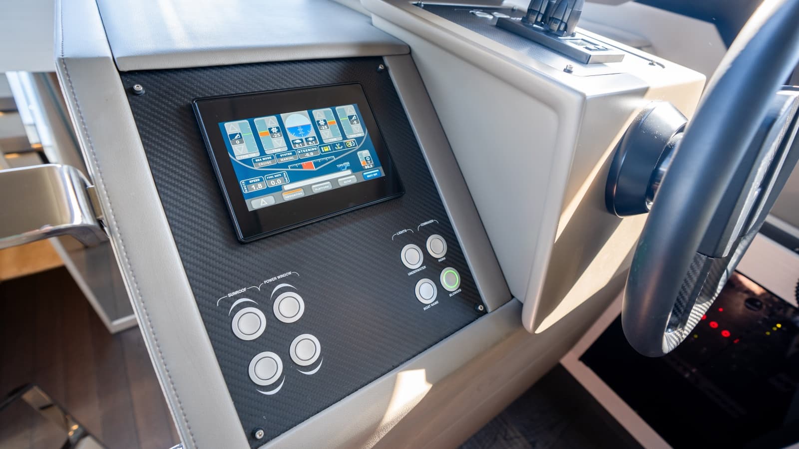 2024 Pershing 7X - Photo 49