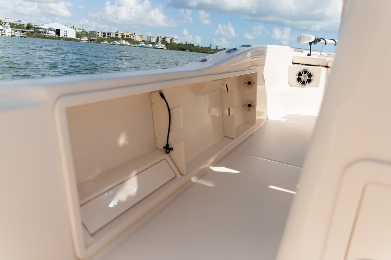 2024 Grady-White 231 Costal Explorer - Photo 15