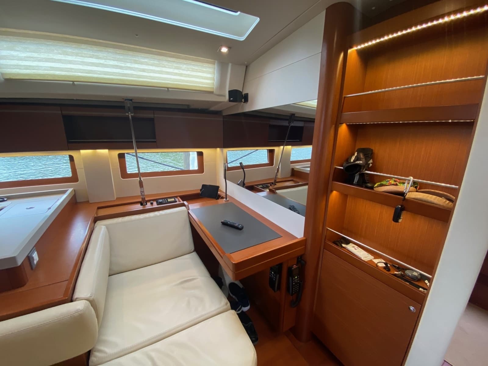 2019 Beneteau 51.1 - Photo 7