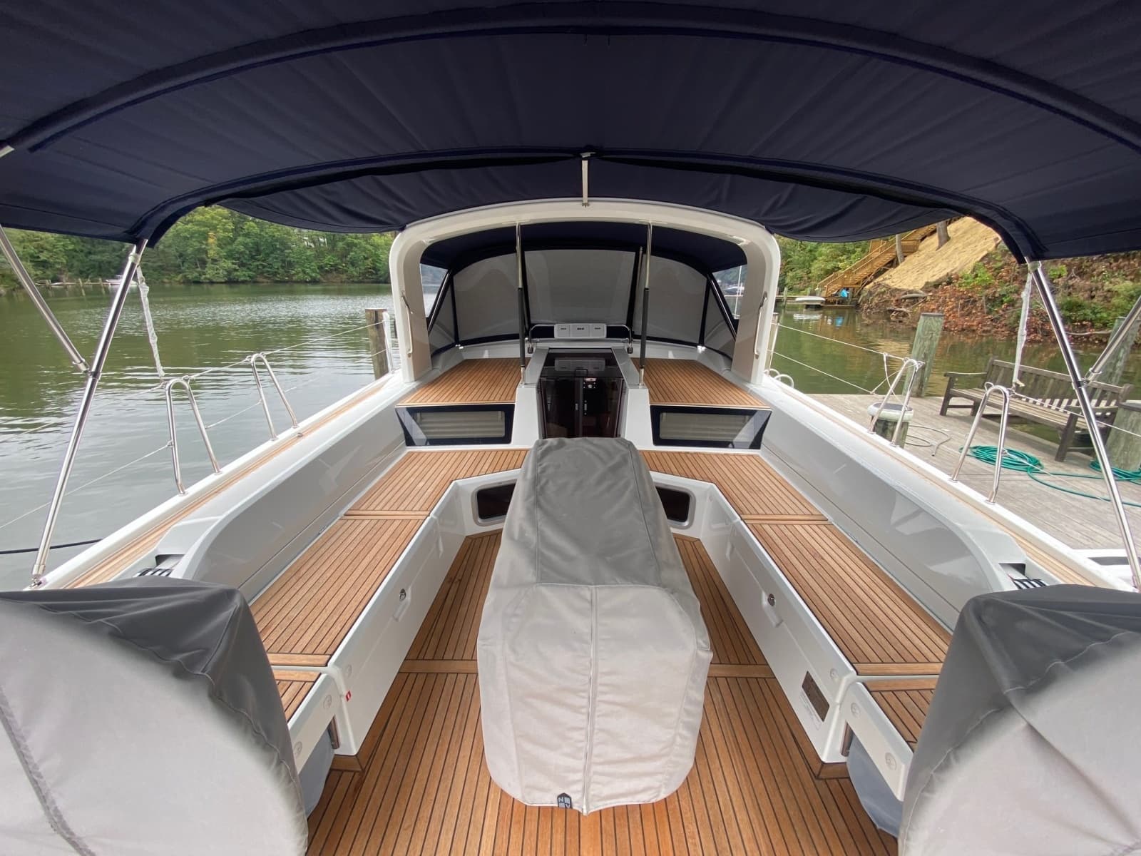 2019 Beneteau 51.1 - Photo 2