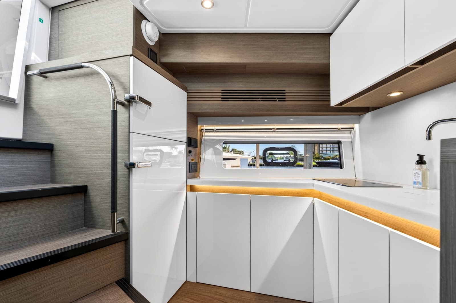 2023 Beneteau Gran Turismo 45 - Photo 34