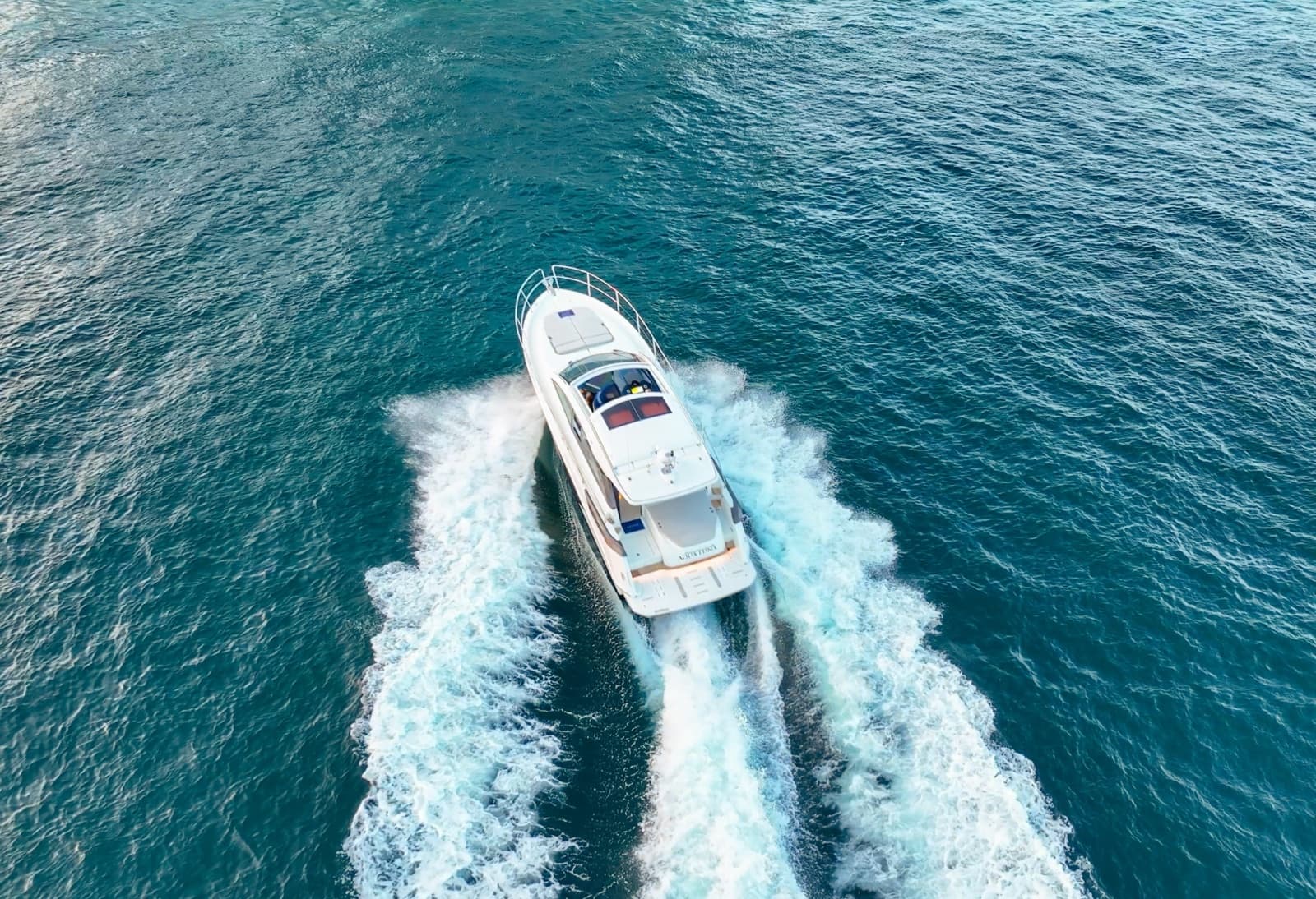 2023 Beneteau Gran Turismo 45 - Photo 8