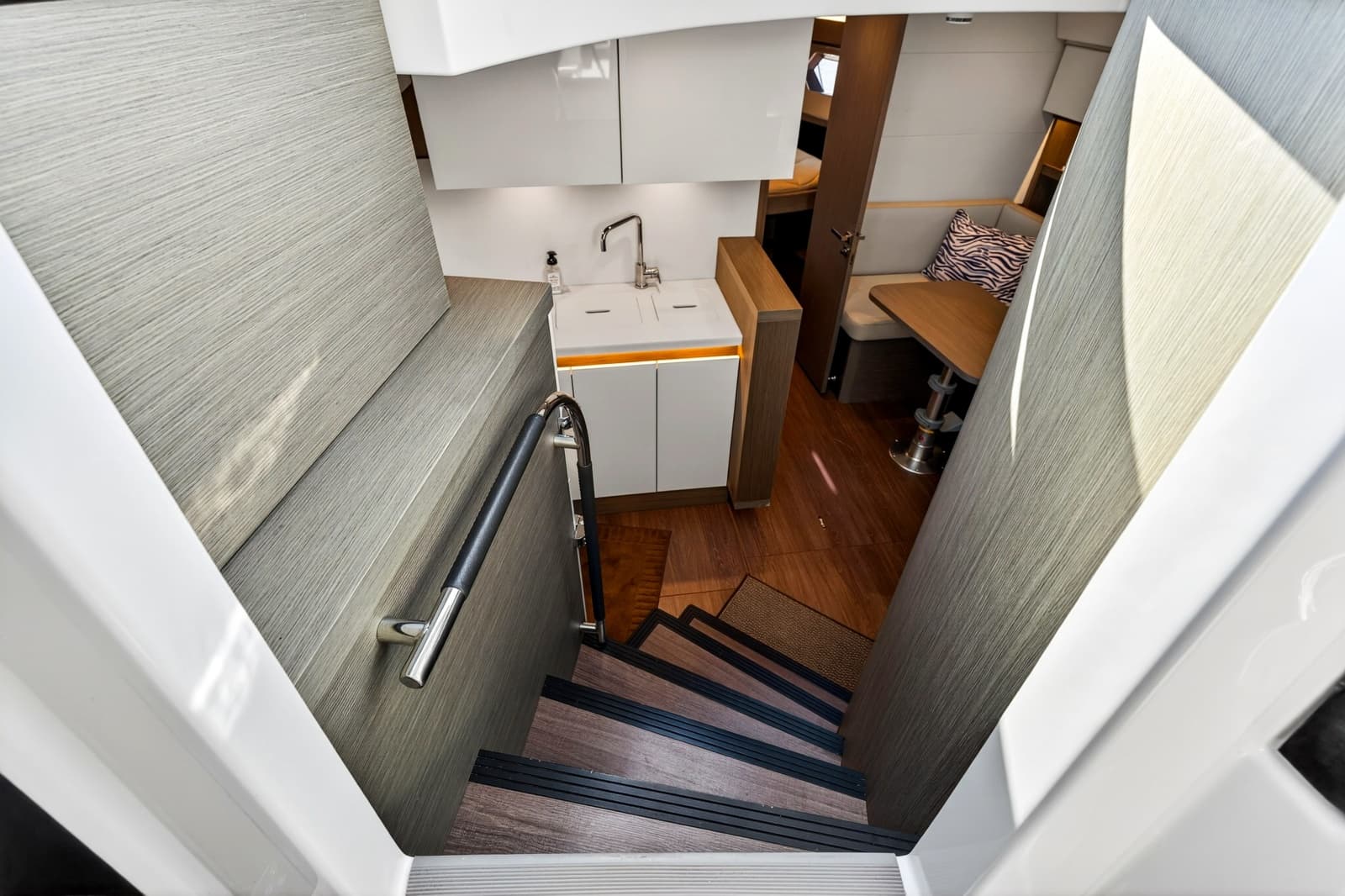 2023 Beneteau Gran Turismo 45 - Photo 35