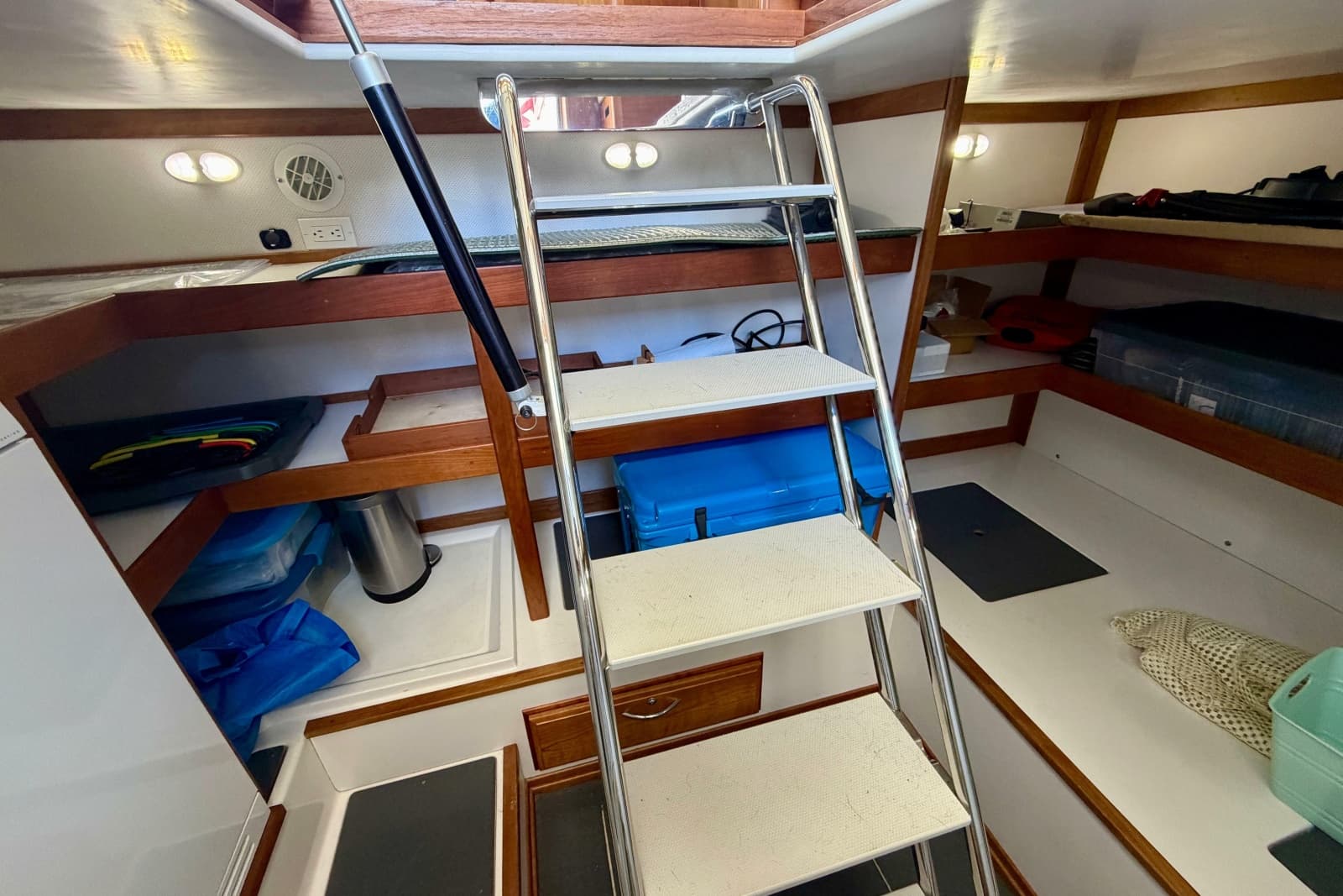 2016 Sabre 48 Salon Express - Photo 42