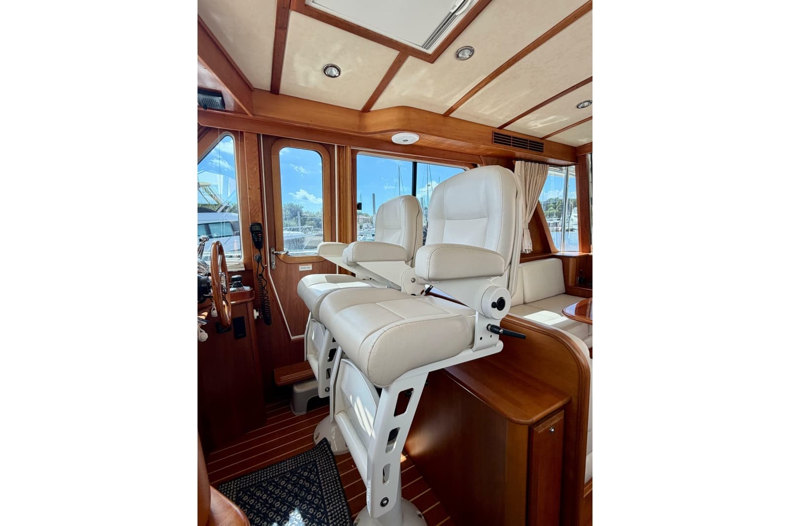 2016 Sabre 48 Salon Express - Photo 25