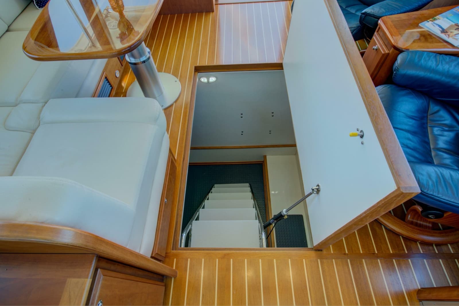 2016 Sabre 48 Salon Express - Photo 68
