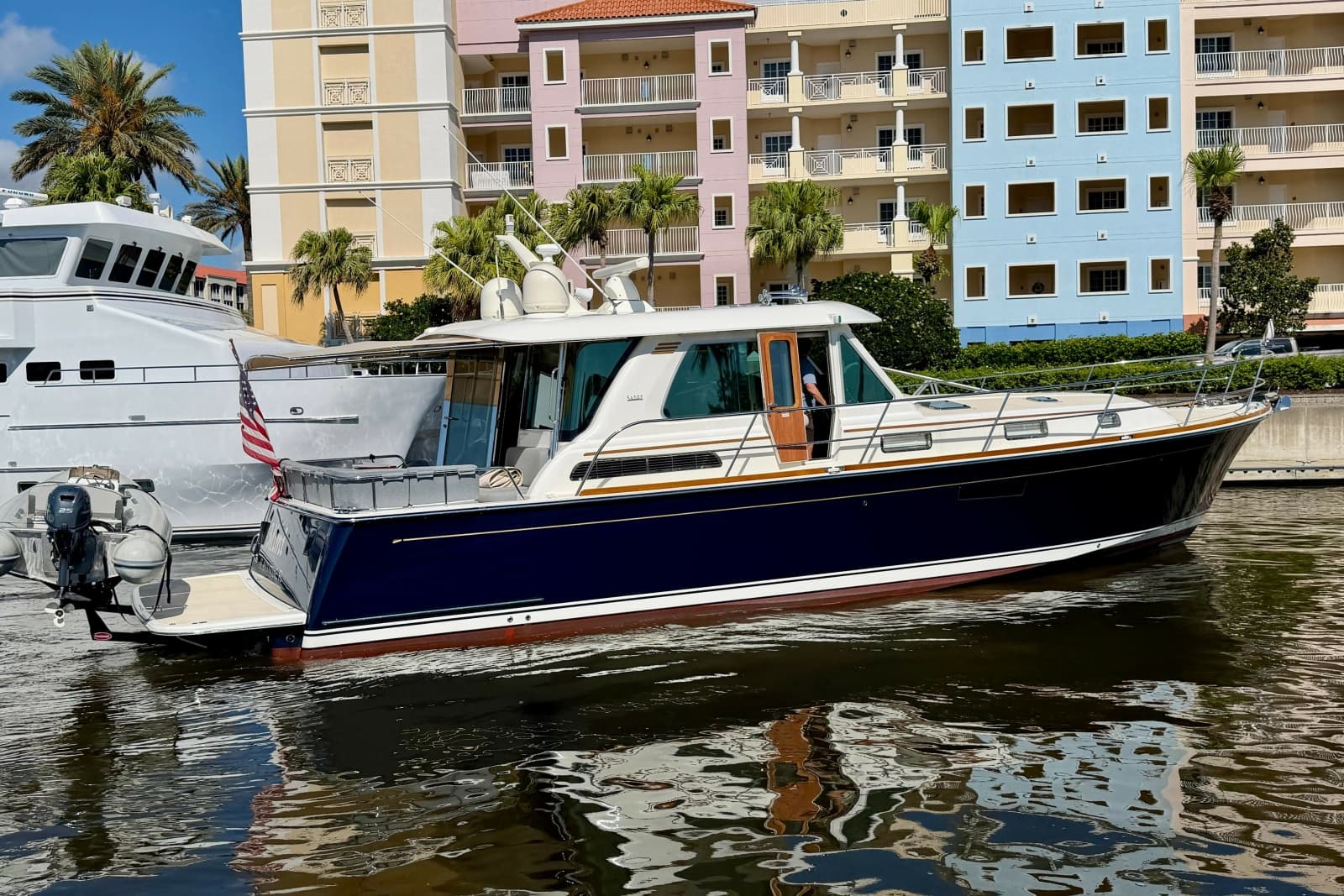 2016 Sabre 48 Salon Express - Photo 1