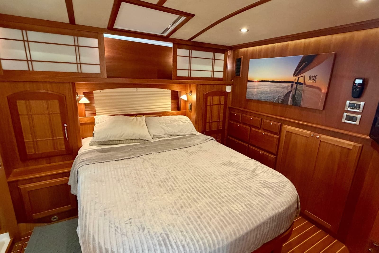 2016 Sabre 48 Salon Express - Photo 18