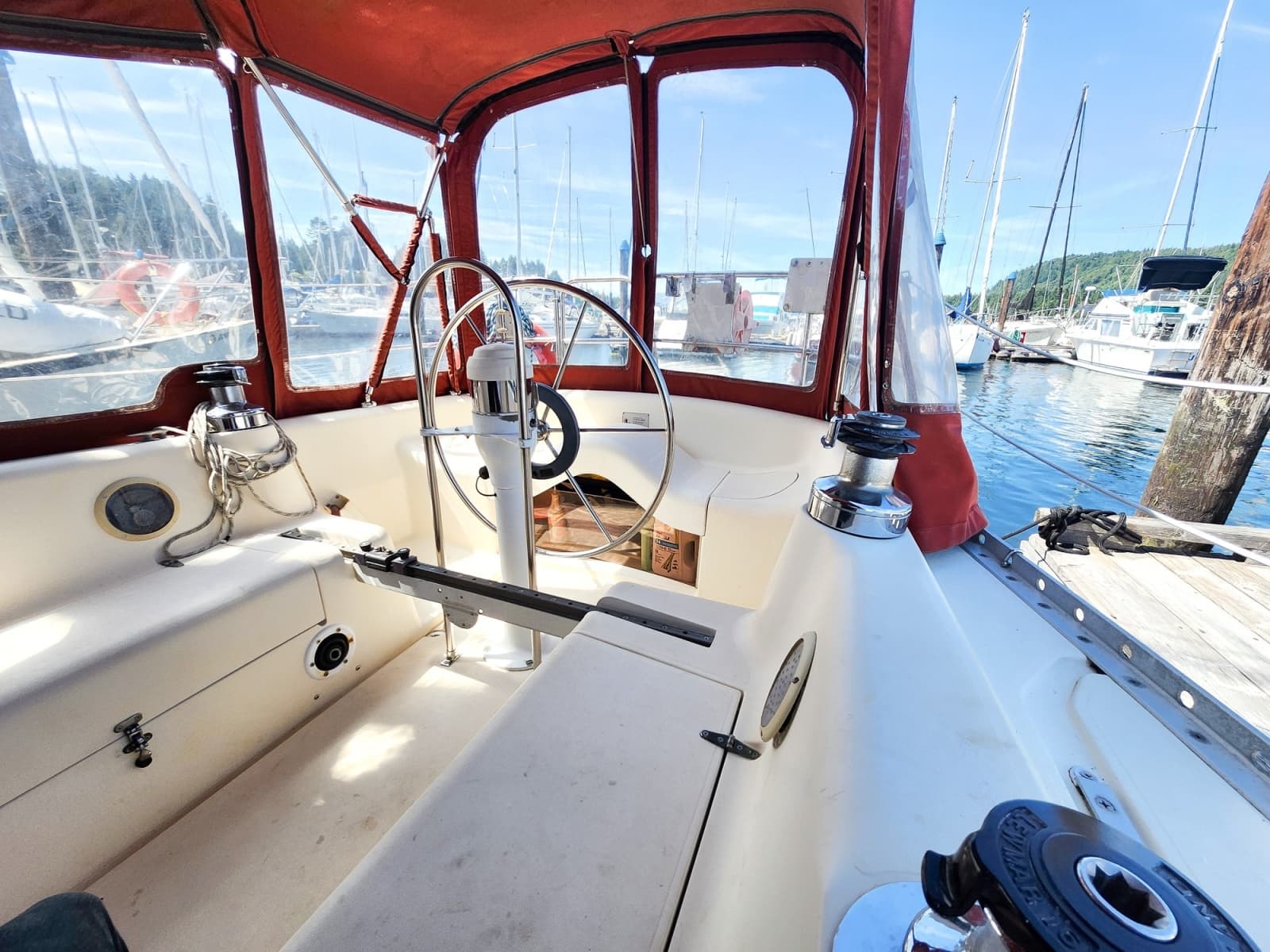 1982 Canadian Sailcraft CS-36 - Photo 33
