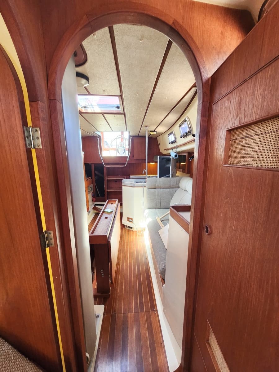 1982 Canadian Sailcraft CS-36 - Photo 18