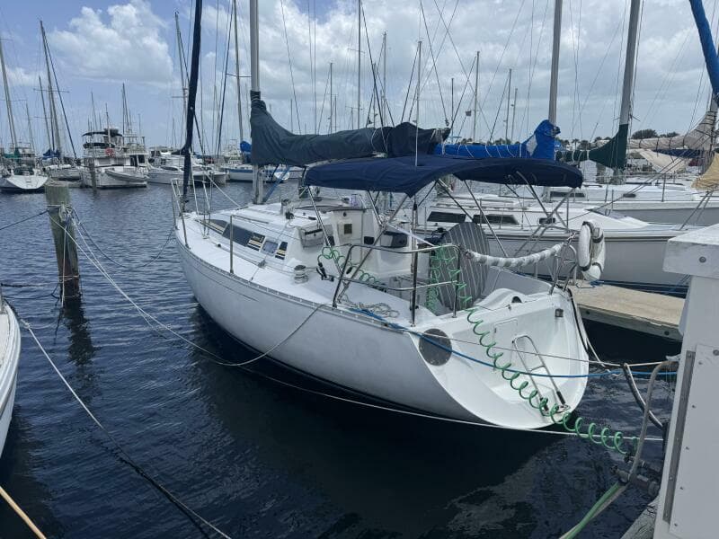 1988 Beneteau First 285 - Photo 5