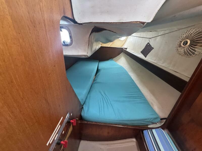 1988 Beneteau First 285 - Photo 23