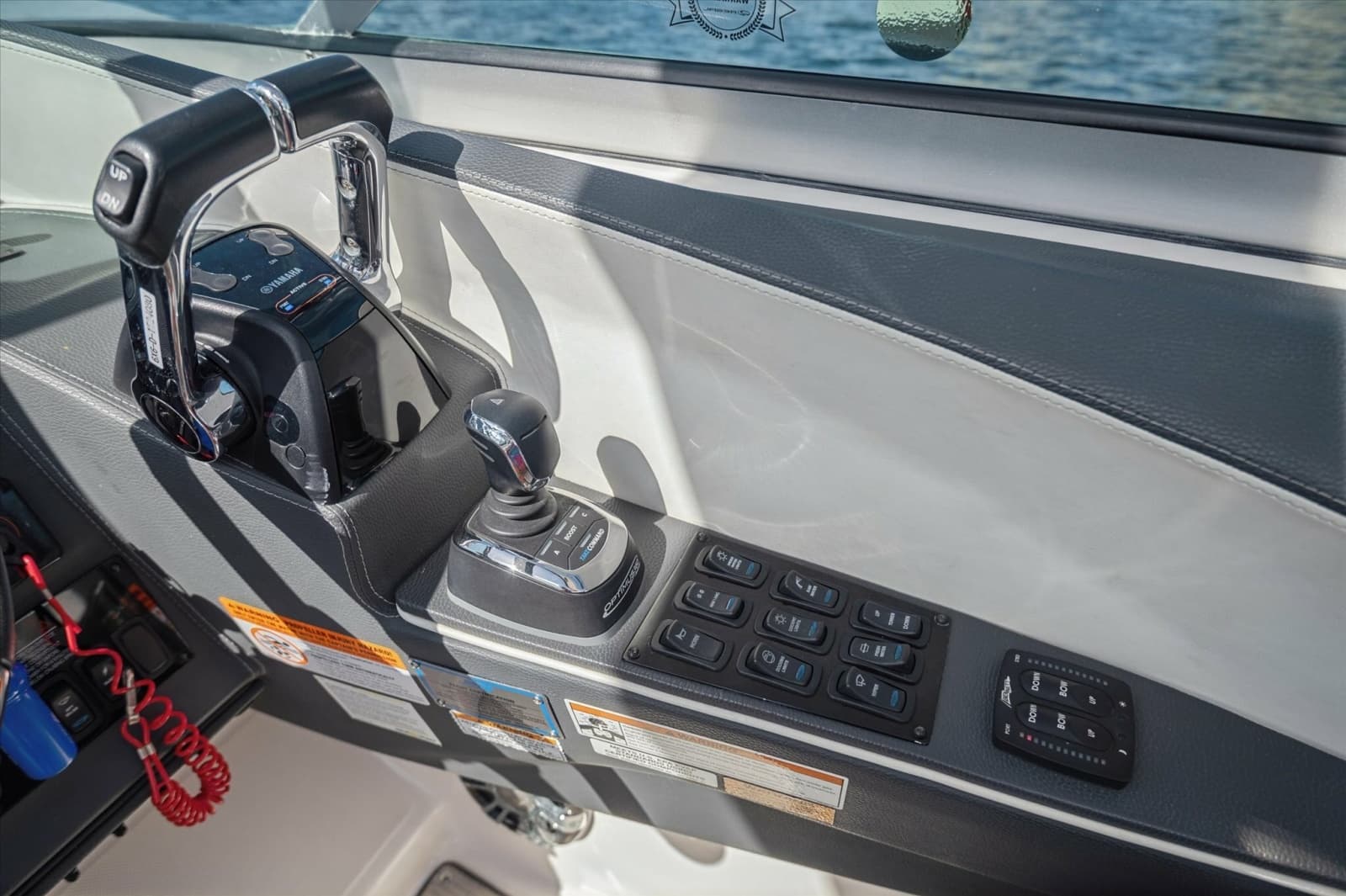 2019 Regal 33 OBX - Photo 18