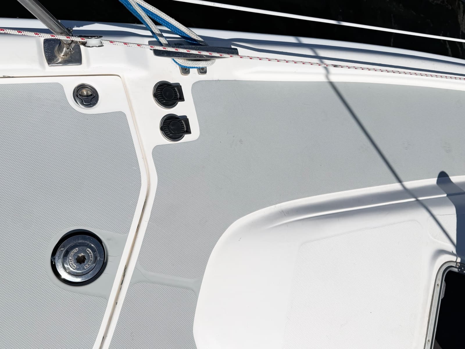 2005 Hunter 36 - Photo 82