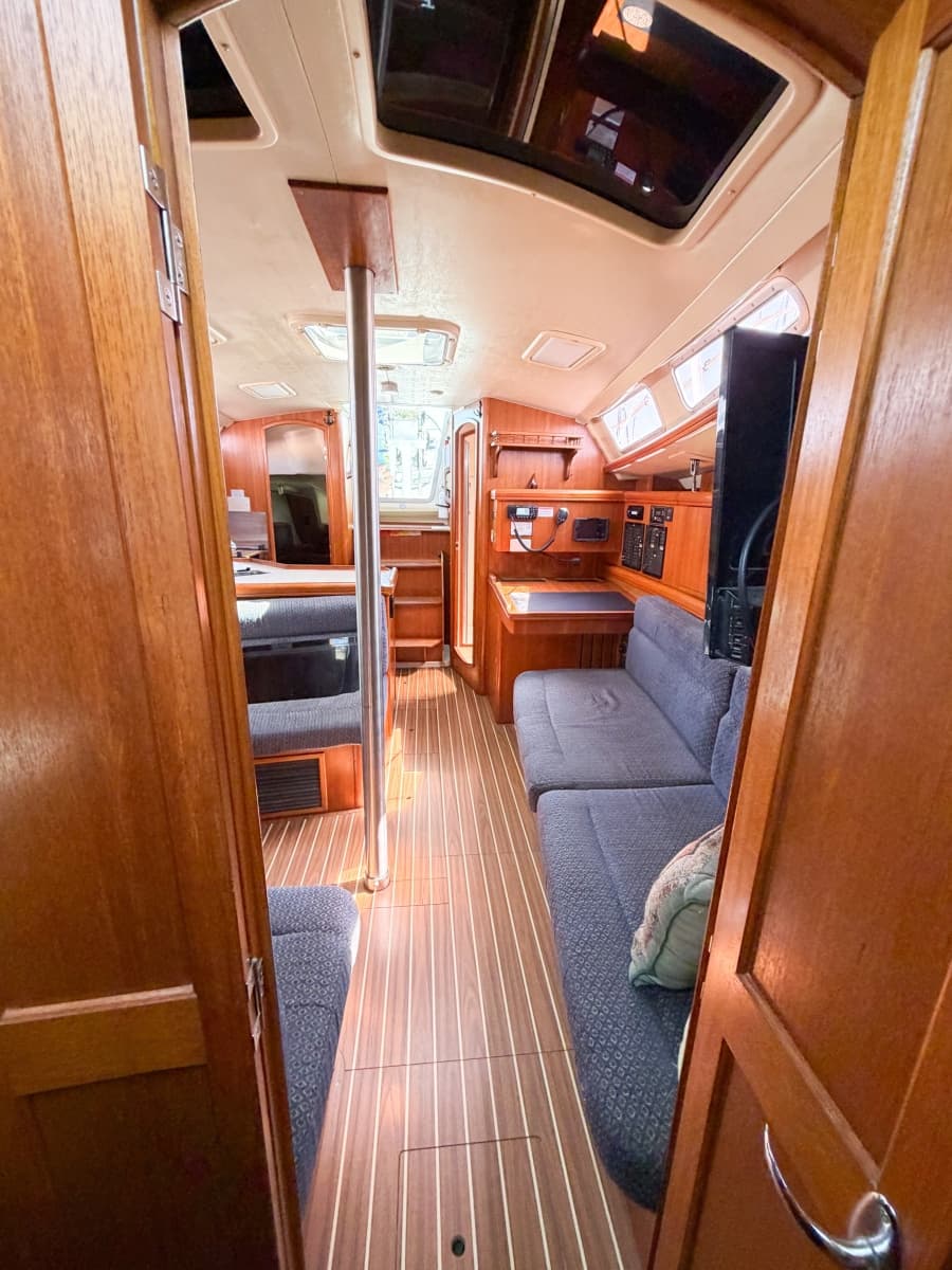 2005 Hunter 36 - Photo 66