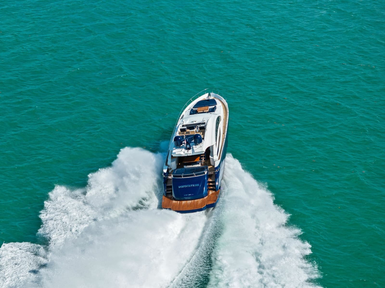 2013 Pershing 82 - Photo 5
