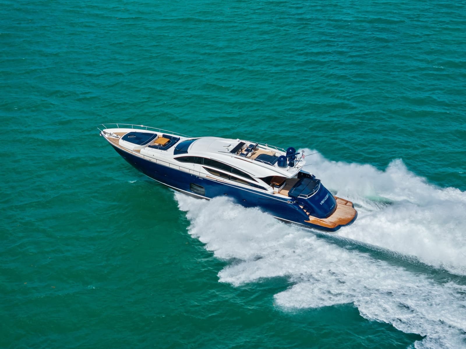 2013 Pershing 82 - Photo 15