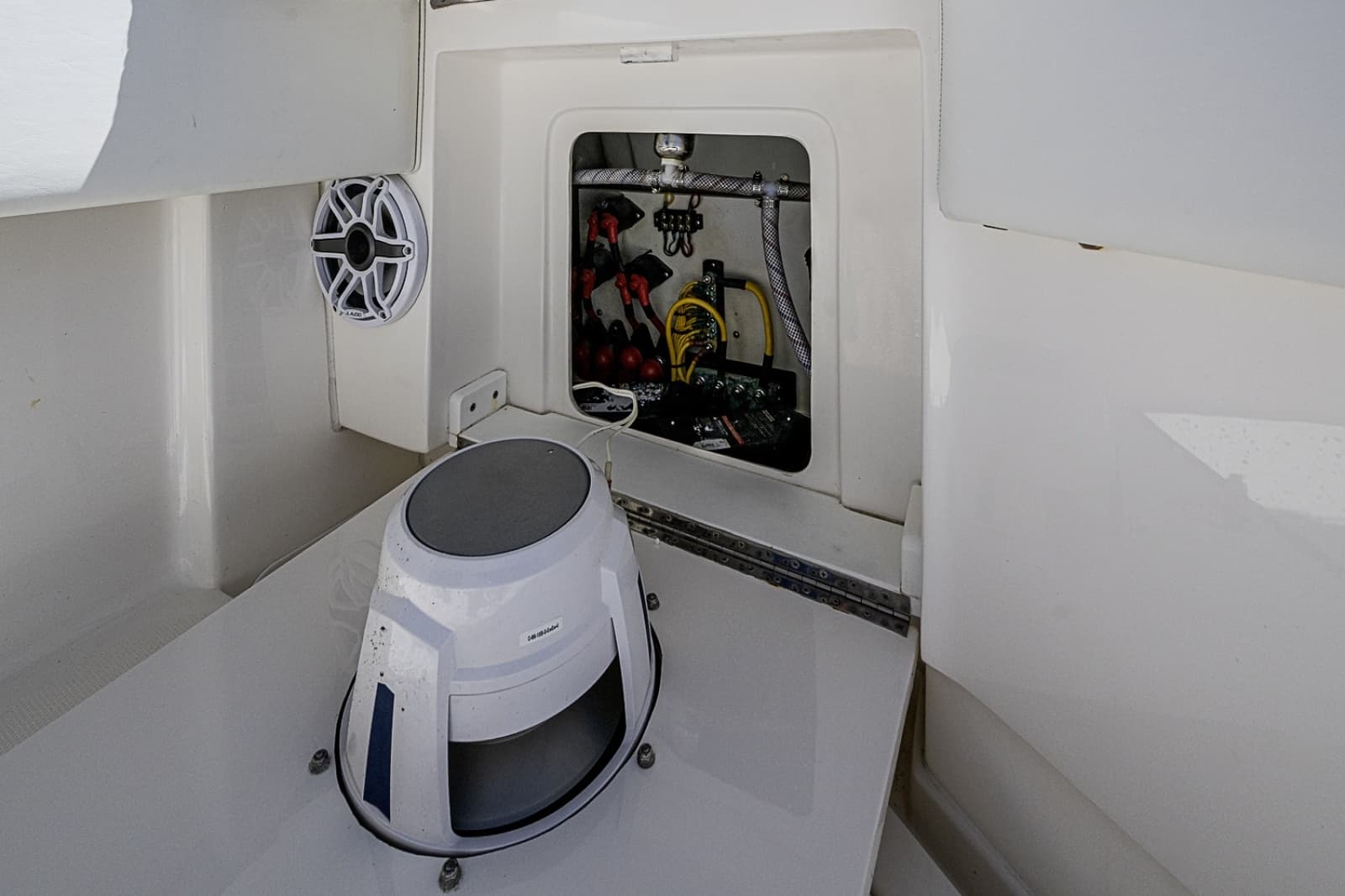2023 SeaVee 390B - Photo 12