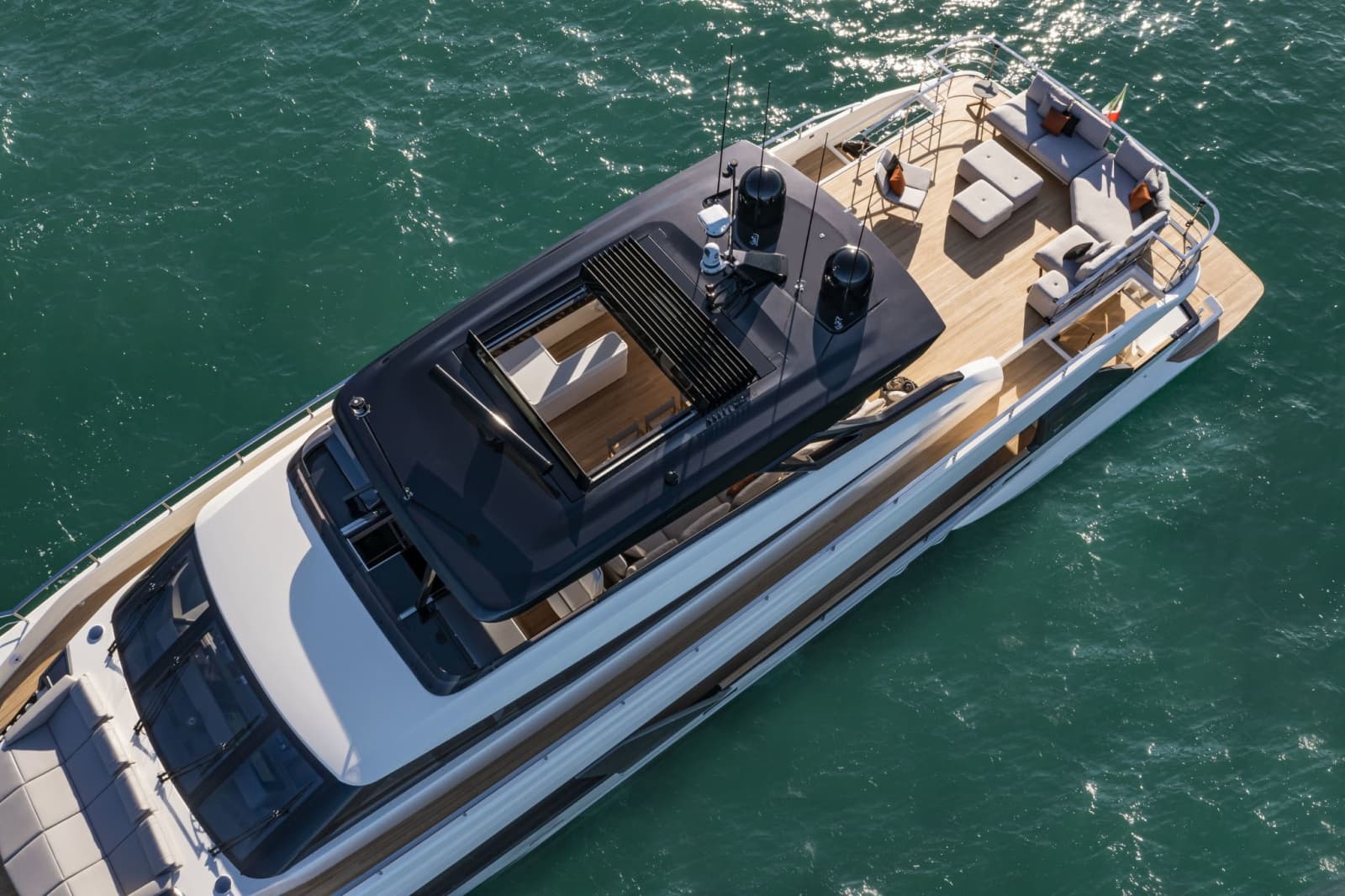 2023 Ferretti Yachts 1000 - Photo 7