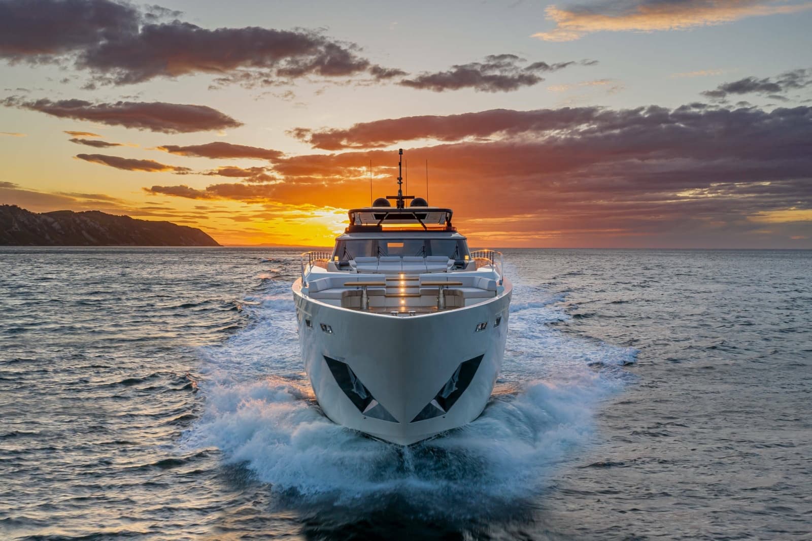 2023 Ferretti Yachts 1000 - Photo 3