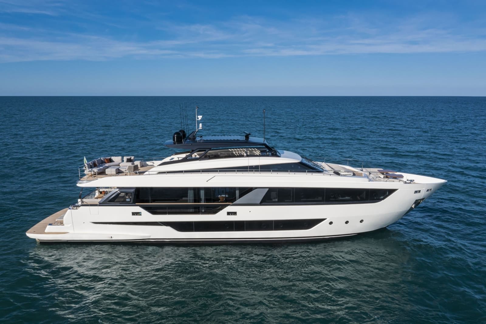 2023 Ferretti Yachts 1000 - Photo 2