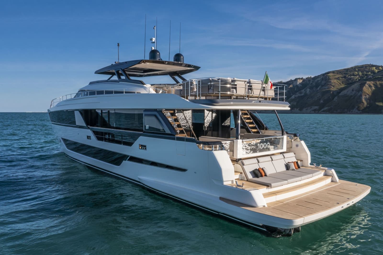 2023 Ferretti Yachts 1000 - Photo 11