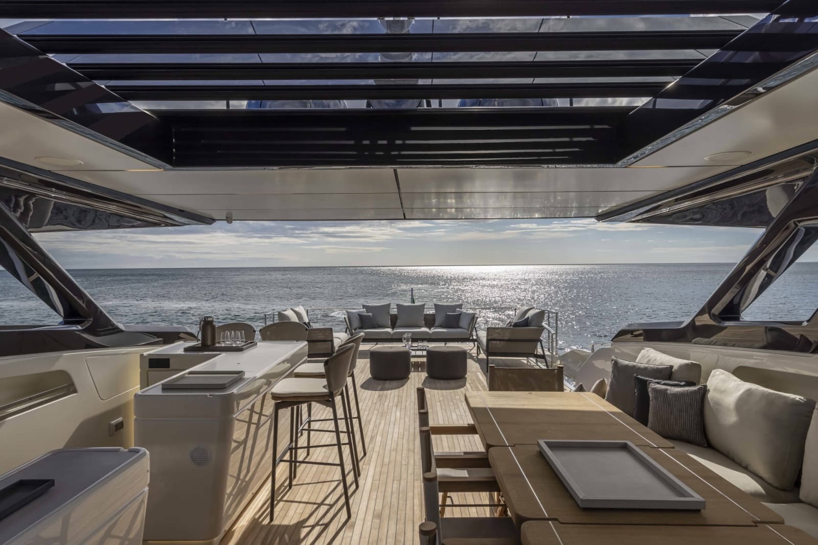 2023 Ferretti Yachts 1000 - Photo 17