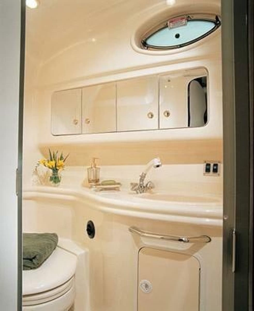 2003 Sea Ray 340 Sundancer - Photo 23